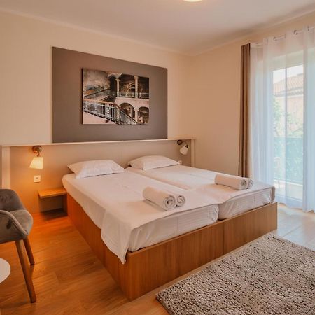 Luxury Apartments Vili Umag Exterior photo